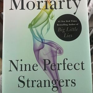 Nine Perfect Strangers [New]
